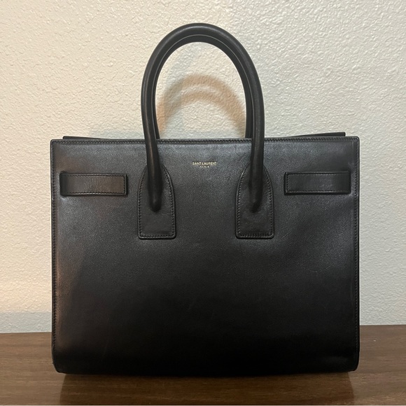 Saint Laurent Sac De Jour Small Black with Gold Hardware - Picture 6 of 16